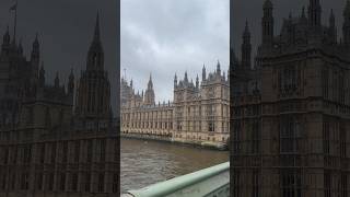 Walking on Westminster Bridge on a rainy London morning europetravel london familyholiday bigben [upl. by Netsrejk]