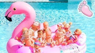 Noa y Noe ¡19 amiguitos Bebés en el flamenco de la piscina Súper fiesta sorpresa de cumpleaños [upl. by Eilah861]