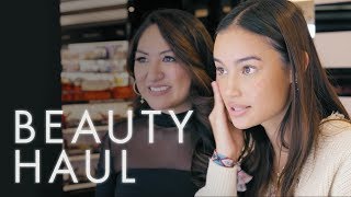 We Gave Kelsey Merritt 150 at Sephora These Are the Five Things She Bought  Beauty Haul  ELLE [upl. by Lerrud]