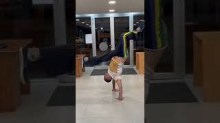 ACROBACIAS de Capoeira shorts capoeira dance brasil [upl. by Efron]