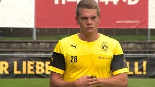 Ginter feiert Debüt für Dortmund quotEs ist ein Traumquot [upl. by Arella]