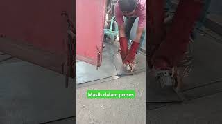 contoh reparacion kontener welding [upl. by Ecidnac906]