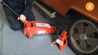 How to safely Jack Up the rear of your VW T2 Campervan [upl. by Sato]