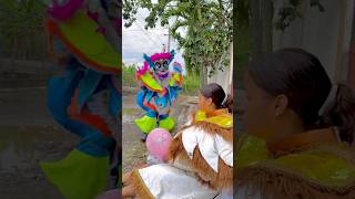 A este niño le encanta el carnaval 🎭🤣🎈🦹‍♀️🎊 carnaval carnavalbonao fiesta shorts humor [upl. by Olav998]