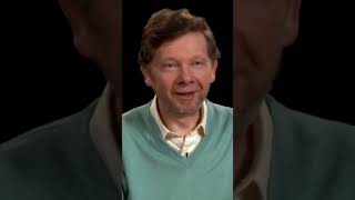 Why its important to clear your mind of negative thoughts eckharttolle mindset beingpresent [upl. by Dine]