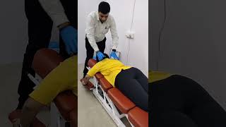 Dorsal spine and neck pain treatment by chiropractor shortsvideo ytshorts shorts [upl. by Ferwerda]