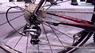 Focus Izalco Max Road Bike Red Shots 2016 [upl. by Ainoval]