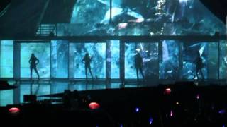 FANCAM 111129 2NE1  Lonely amp I Am The Best  MAMA 2011 In Singapore [upl. by Yrroc]