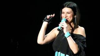 Laura Pausini  Un Emergenza dAmore Live Verona 2009  Radiovisione RTL 1025 6 di 22 [upl. by Adnoral]