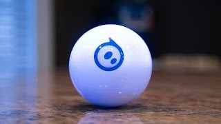 Sphero 20 Robotic Ball Review [upl. by Julienne]