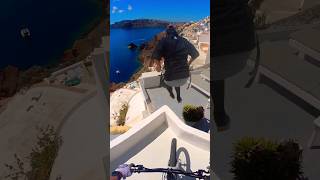 👮‍♂️🇬🇷 Arrête toi  parkour santorini bike vélo vtt streettrial ride bike [upl. by Breger792]