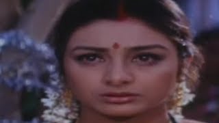 Akrakam Tukata  Haqeeqat  Ajay Devgn amp Tabu  Full Song [upl. by Suivatra]