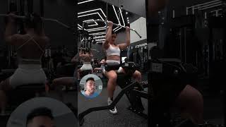 Pronated vs supinated lat pulldown latpulldown gymtips fatlosscoach [upl. by Damas]