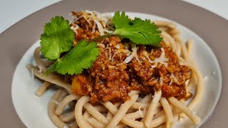 SPAGHETTI BOLOGNESE FROM SCRATCH EASY AND DELICIOUS RECIPE [upl. by Tade]