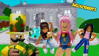 Snicker Hoops ROBBING Mr Richs MANSION  He DISCOVERS Us  Fun OBBY  Roblox Games to Play [upl. by Ellehc]