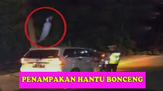 5 Penampakan Hantu Menyeramkan di Jalan Raya Bikin Merinding [upl. by Eimirej]