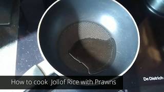 How To Cook JOLLOF RICE WITH PRAWNS  Traditional Sierra Leone Rice Dish [upl. by Crescen]