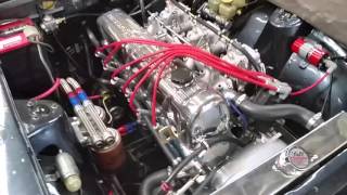 Datsun Z with Triple Carbs [upl. by Aldas]