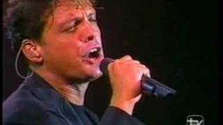 Luis MiguelEncadenados en vivo SantiagoChile 97 [upl. by Diannne]