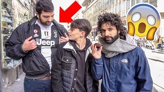 I NAPOLETANI cosa ne PENSANO degli JUVENTINI E trovarne uno alle spalle [upl. by Susie]