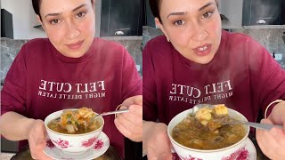 الشوربة الصينية لذيذة سريعة ومغذية  soupe chinoise [upl. by Anika]