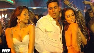 Heyy Babyy Title Song Feat Akshay Kumar Fardeen Khan Riteish Deshmukh [upl. by Idrahs841]