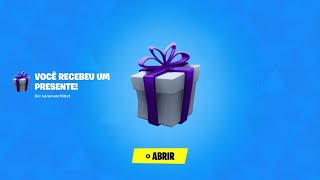 RECEBENDO PRESENTES NO FORTNITE [upl. by Folly812]