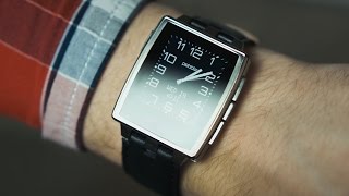 Первый обзор Pebble Steel [upl. by Ahsinac]