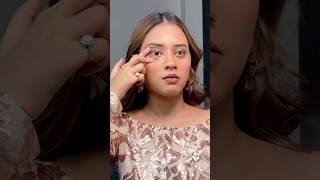 Eye lenses nikalne ka easy hack✅ eyelenses hack tipsandtricks makeuptips makeuptutorial tips [upl. by Darej]