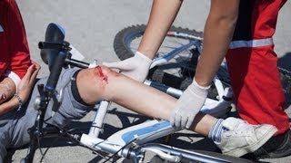 How to Treat a Puncture Wound  First Aid Training [upl. by Schreiber]