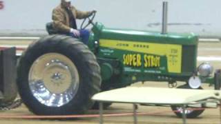 Tractor pull John Deere 730 [upl. by Ever]