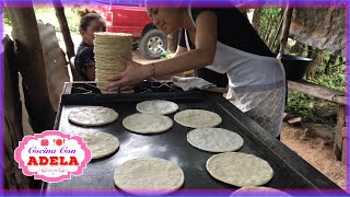 ☘️ Comprando tortillas de maiz hechas a mano [upl. by Lenahtan]