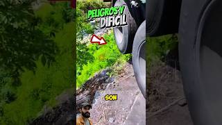 las rutas mas peligrosas😯camiones truck camioneros trailer shorts traileros [upl. by Isdnyl]