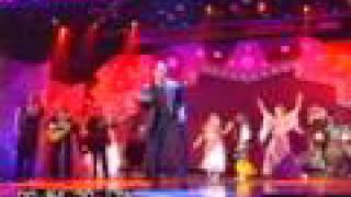 Amr Diab 7abibi Noor El Aen Live World music Awards HQ [upl. by Loraine15]