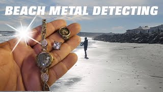 This Beach Gave up Good Stuff metaldetecting [upl. by Chisholm]