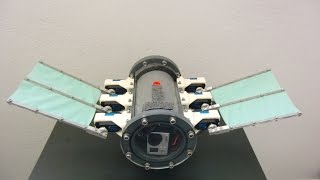 Motion control of a bioinspired underwater robot with undulatory fin propulsion [upl. by Lehcim]