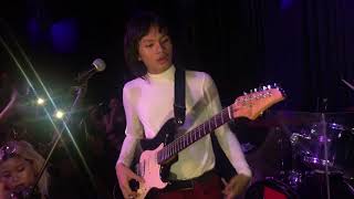 Mundo  IV Of Spades LIVE  Social House Makati [upl. by Zebulen]