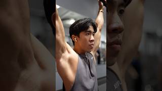 How to Lock In on Lat Pulldown and actually train the lats [upl. by Aguste]