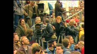 Rede von Lothar Bisky auf der Großdemonstration am 4 November 1989 auf dem Alexanderplatz in Berlin [upl. by Ellehsor]