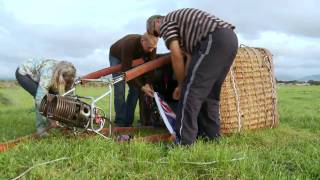 Hot air balloon ZKFBA flies with Fantail [upl. by Farrica]