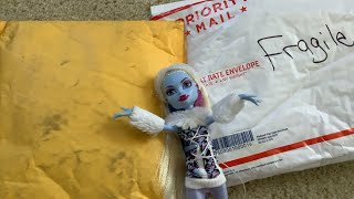 UNBOXING MY BIRTHDAY PRESENTS  Monster High and Bratz mini haul [upl. by Koren619]