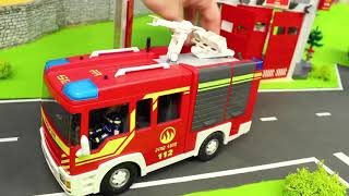 Un camion de pompiers en action [upl. by Cuttler]