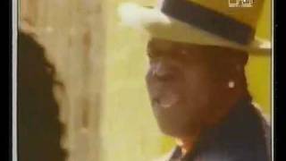 Barrington Levy  Here I Come Broader Than Broadwaymp4 [upl. by Rudyard]