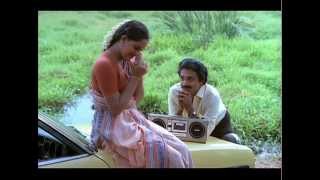 Mella Thiranthathu Kadhavu Tamil Movie Scenes  Radha loves Mohan  Senthil  Amala Akkineni [upl. by Fihsak427]