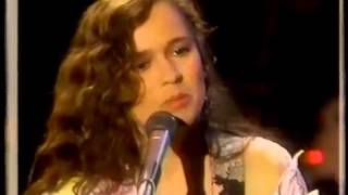 Nicolette Larson  Building Bridges [upl. by Ferwerda]