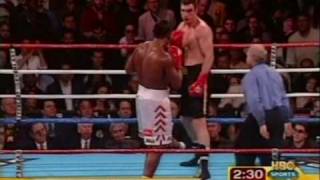 Lennox Lewis vs Vitali Klitschko 23 [upl. by Ntsuj4]