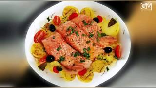 Salmón al horno con Patatas panadera y Cebolla [upl. by Ahsineb98]