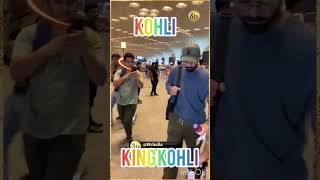 👿👿👿VIRAT KOHLI ENTRY AT AIRPORT 👿👿👿 VIRAL SHORTS LIKE AND SUNSCRIBE cricketlover [upl. by Louanna]