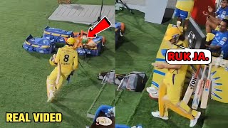 Ravindra Jadeja Pranks Dhoni and CSK fans on MS Dhoni entry in CSK vs KKR Match [upl. by Ojimmas365]