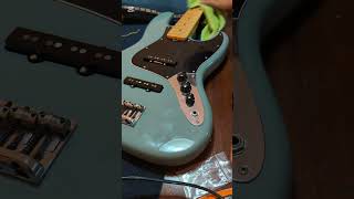 American fender deluxe jazz bass mod modificacion [upl. by Yakcm]